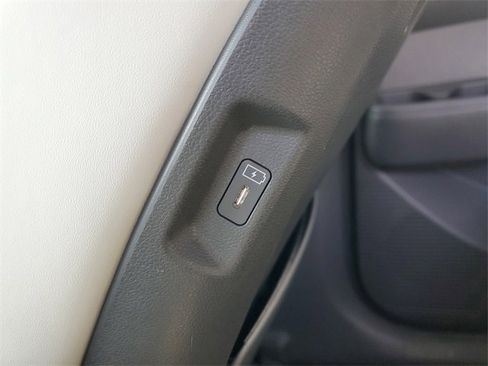 Used 2025 Hyundai Santa Fe SEL image 12