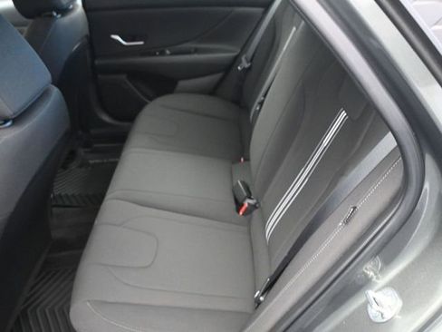 Used 2024 Hyundai Elantra SEL image 22