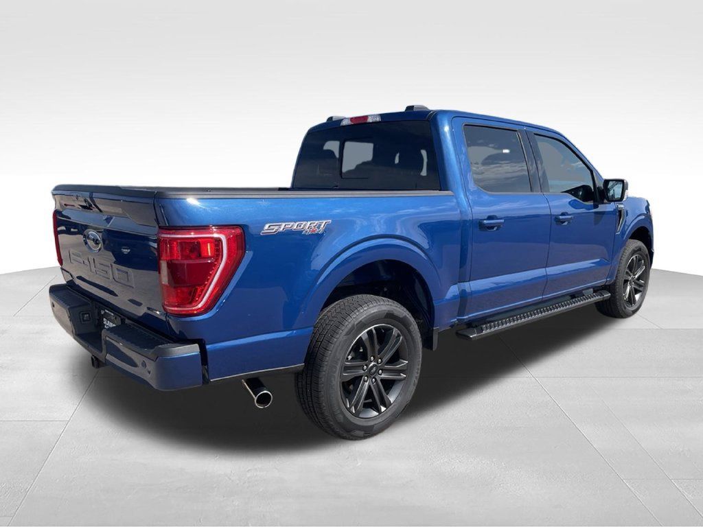 Used 2022 Ford F150 XLT w/ Equipment Group 302A High AWD/4WD image 4