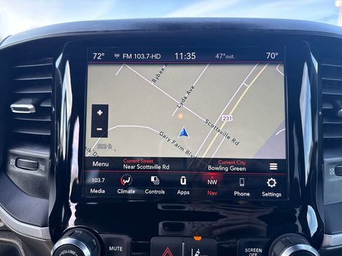 Used 2021 RAM 1500 Big Horn image 24