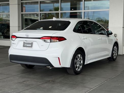 Used 2026 Toyota Corolla LE FWD image 14