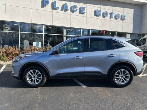 Used 2022 Ford Escape SE w/ Convenience Package image 4