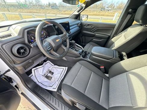 Used 2026 Chevrolet Colorado W/T w/ Advanced Trailering Package image 34