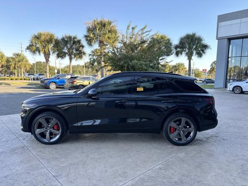 Used 2023 Genesis GV70 3.5T Sport w/ Sport Prestige Package image 6