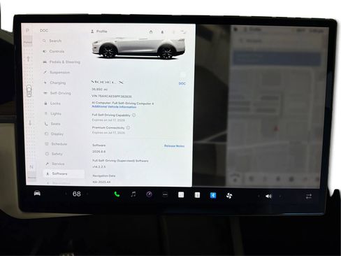 Used 2023 Tesla Model X AWD/4WD image 35