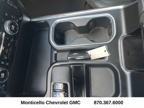 Used 2024 Chevrolet Silverado 1500 High Country w/ Midnight Edition AWD/4WD image 22