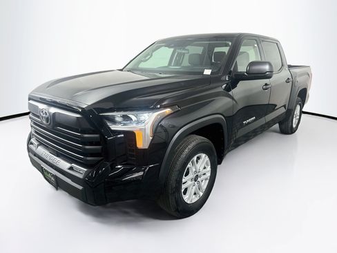 Used 2024 Toyota Tundra SR5 RWD image 3
