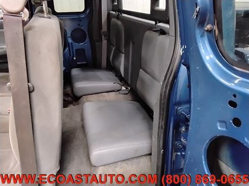 Used 2006 Dodge Dakota ST image 13