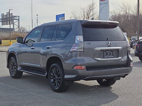 Used 2022 Lexus GX 460 Premium image 4