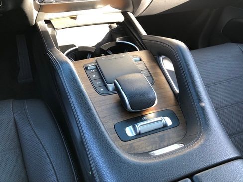 Certified 2024 Mercedes-Benz GLS 450 GLS 450 image 33