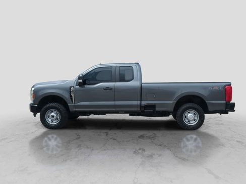 Used 2025 Ford F350 XL w/ XL Off-Road Package AWD/4WD image 5