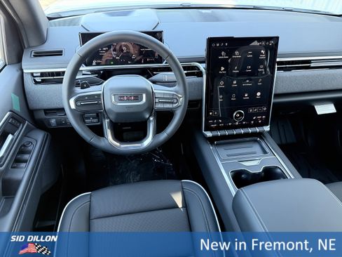 New 2026 GMC Sierra EV Elevation image 8