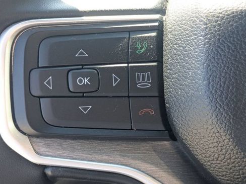 Used 2025 Jeep Wagoneer Series II AWD/4WD image 17