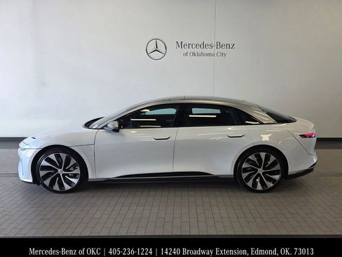 Used 2022 Lucid Air Grand Touring image 5