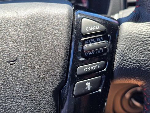 Used 2022 Nissan Frontier PRO-4X AWD/4WD image 21
