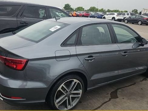 Used 2018 Audi A3 2.0T Premium FWD image 2