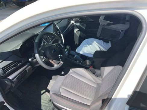 Used 2025 Subaru Impreza 2.0i Sport AWD/4WD image 16