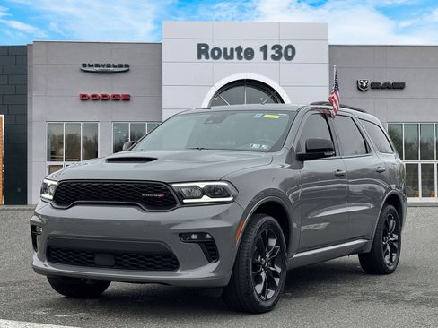 Used 2023 Dodge Durango GT AWD/4WD image 2