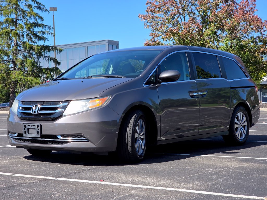 Used 2016 Honda Odyssey SE image 18