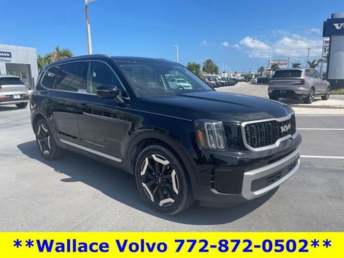 Used 2023 Kia Telluride EX FWD image 3