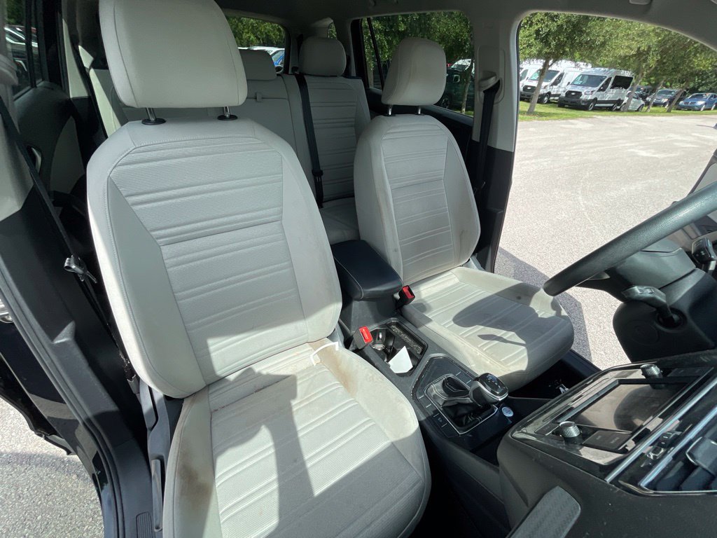 Used 2023 Volkswagen Tiguan S FWD image 10