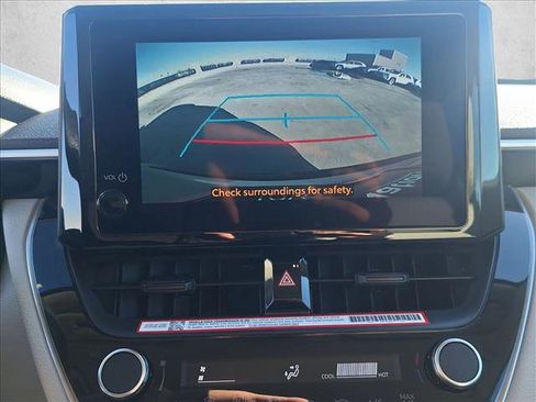 Certified 2024 Toyota Corolla Cross L image 13