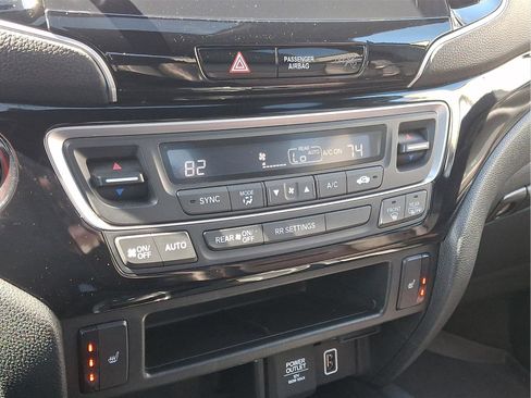 Used 2023 Honda Ridgeline Black Edition image 53