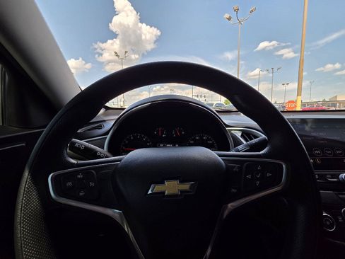 Used 2019 Chevrolet Malibu LS FWD image 23