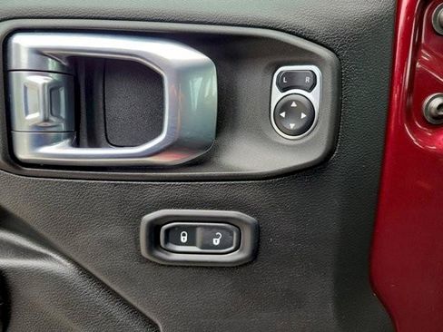 Used 2021 Jeep Gladiator Sport AWD/4WD image 21