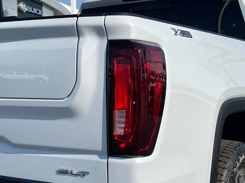 New 2026 GMC Sierra 1500 SLT w/ SLT Premium Plus Package AWD/4WD image 7