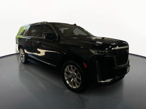 Used 2021 Cadillac Escalade ESV Premium Luxury AWD/4WD image 3