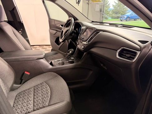 Used 2024 Chevrolet Equinox LT AWD/4WD image 31