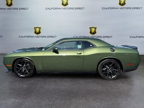 Used 2022 Dodge Challenger GT w/ Blacktop Package RWD image 2