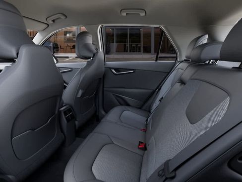 New 2026 Kia Niro EX FWD image 18