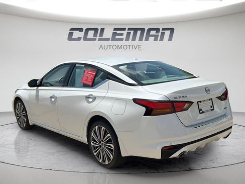 Used 2023 Nissan Altima 2.5 SL AWD/4WD image 4
