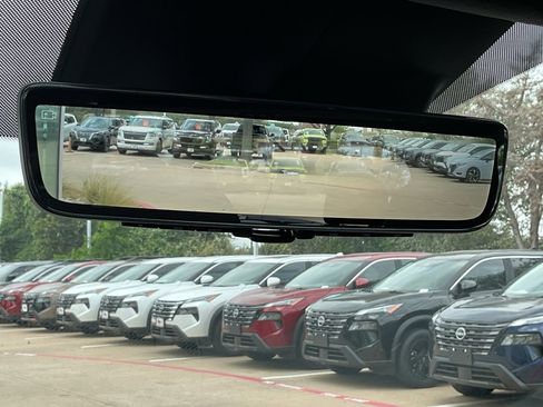 Used 2025 Kia Telluride SX Prestige X-Pro image 31