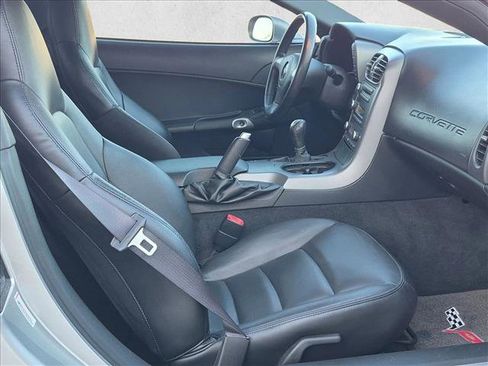 Used 2007 Chevrolet Corvette Coupe RWD image 16