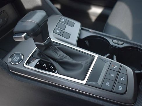 New 2026 Kia Sportage EX w/ EX Panorama Roof Package image 24