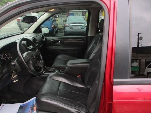 Used 2005 GMC Envoy SLE AWD/4WD image 10