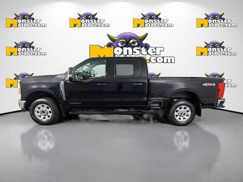 Used 2024 Ford F250 XLT AWD/4WD image 8