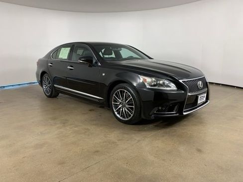 Used 2015 Lexus LS 460 AWD w/ F Sport Package image 5