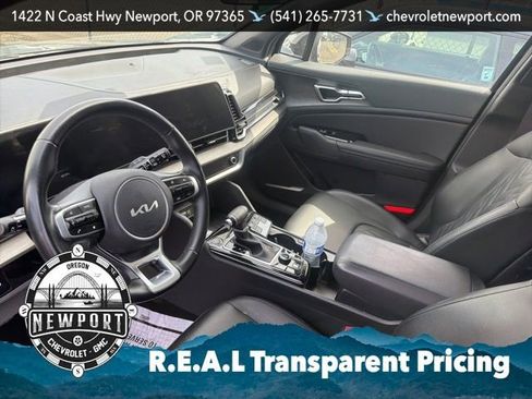 Used 2023 Kia Sportage X-Line image 10