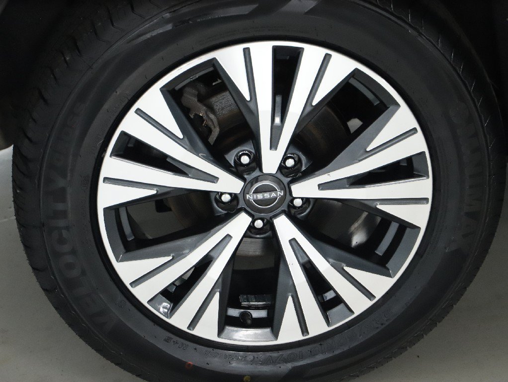 Certified 2023 Nissan Rogue SV AWD/4WD image 13