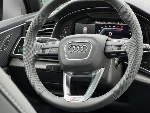 New 2026 Audi SQ7 Premium Plus AWD/4WD image 15