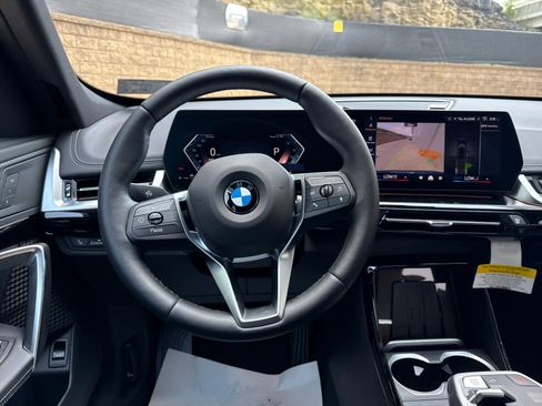 Used 2025 BMW X1 xDrive28i w/ Convenience Package image 12