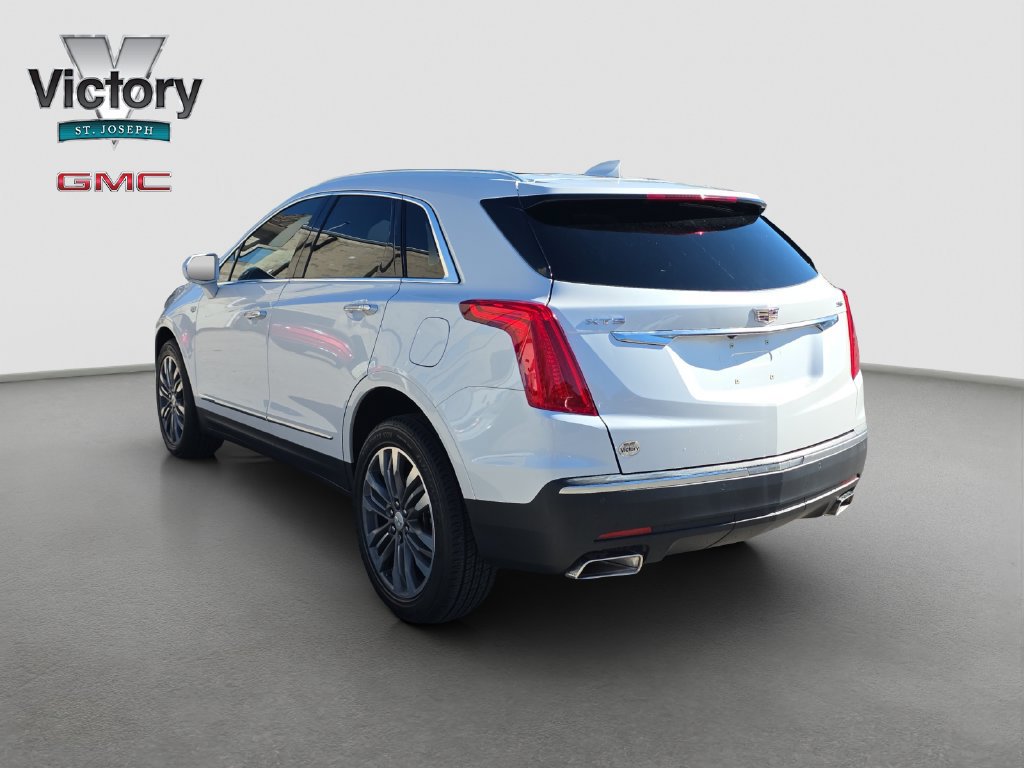 Used 2017 Cadillac XT5 Premium Luxury FWD image 14