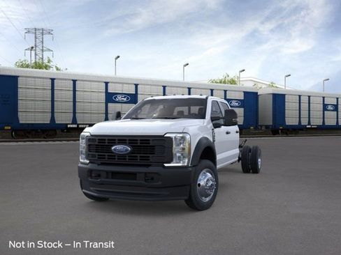 New 2026 Ford F450 4x4 Crew Cab Super Duty image 2