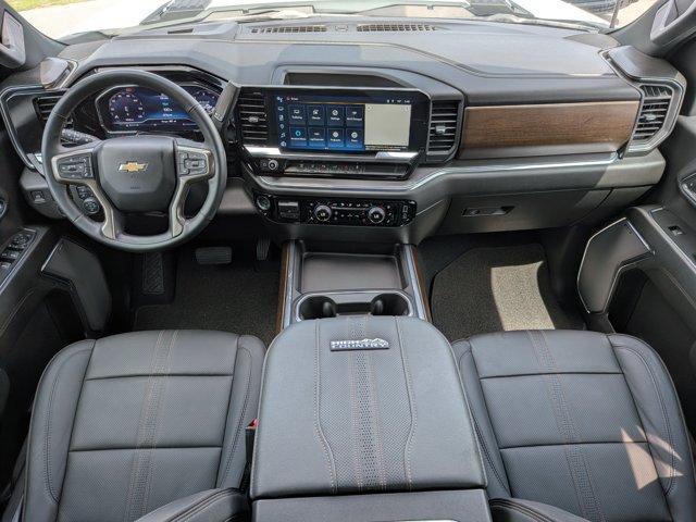 Certified 2024 Chevrolet Silverado 2500 High Country AWD/4WD image 16