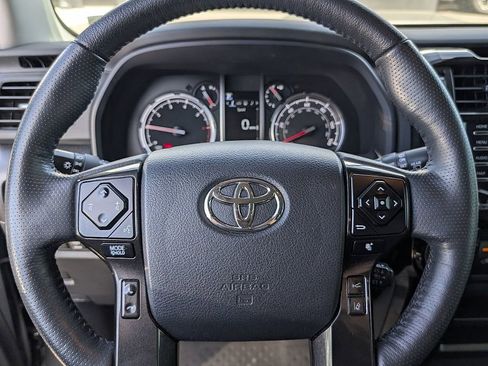 Used 2024 Toyota 4Runner TRD Off-Road Premium image 20