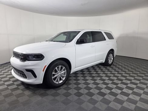 New 2026 Dodge Durango GT RWD image 4